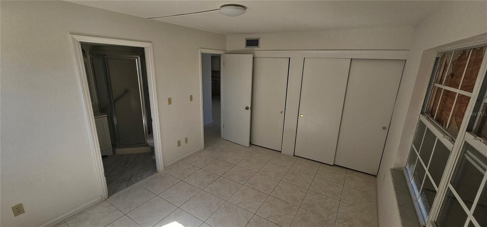 Image 8 of 10 For 4158 Tamiami Trail B1