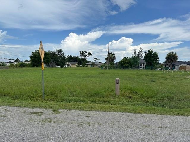 Listing Details for 831 Spring Lake Boulevard Nw, PORT CHARLOTTE, FL 33952