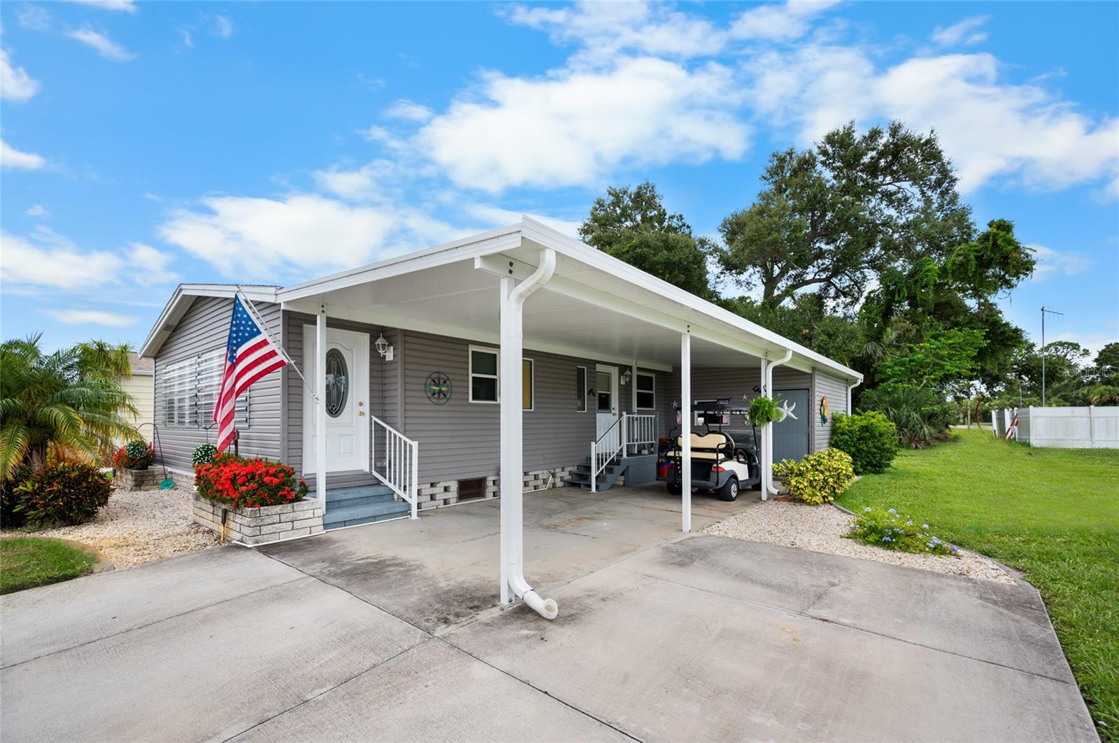 Image 2 of 49 For 801 Seabrooke Drive