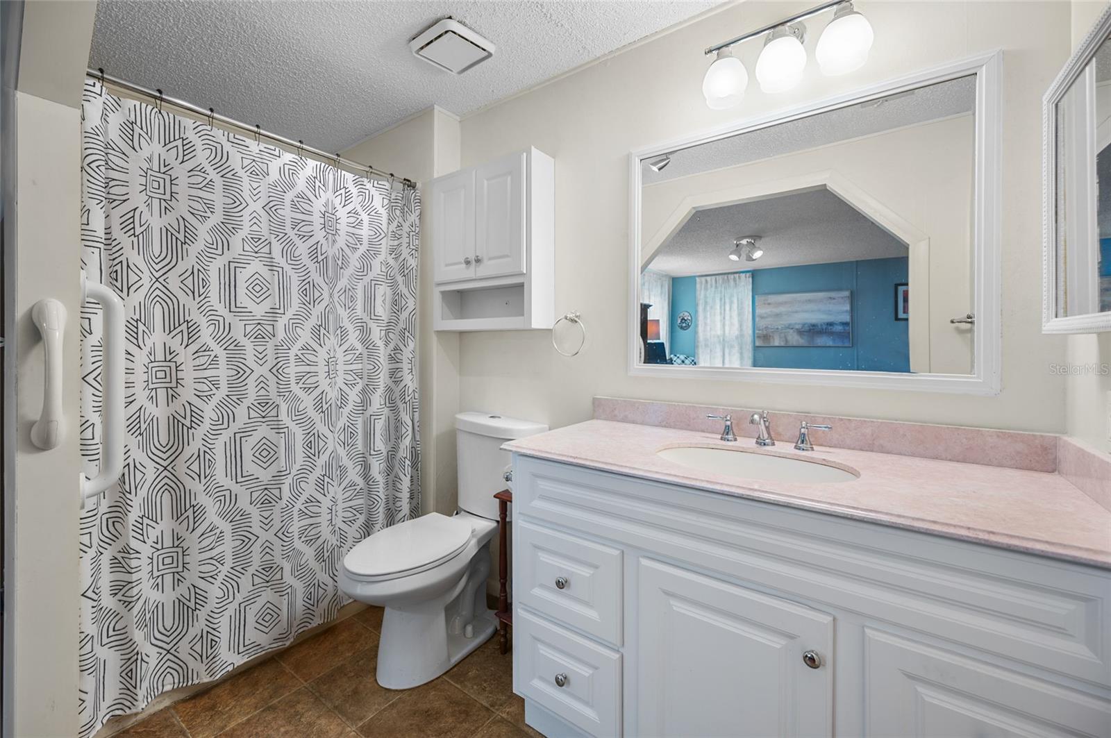 Image 22 of 49 For 801 Seabrooke Drive