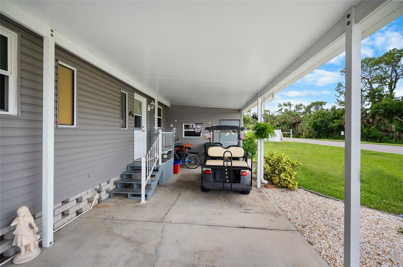 Image 23 of 49 For 801 Seabrooke Drive