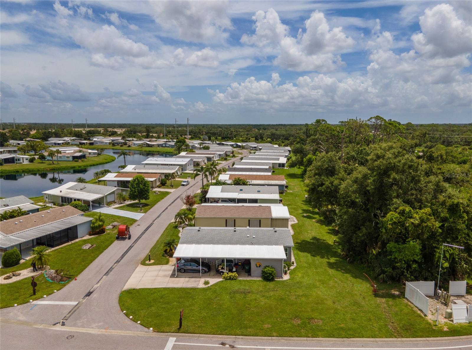 Image 31 of 49 For 801 Seabrooke Drive