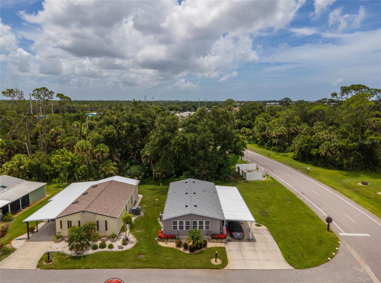 Image 32 of 49 For 801 Seabrooke Drive