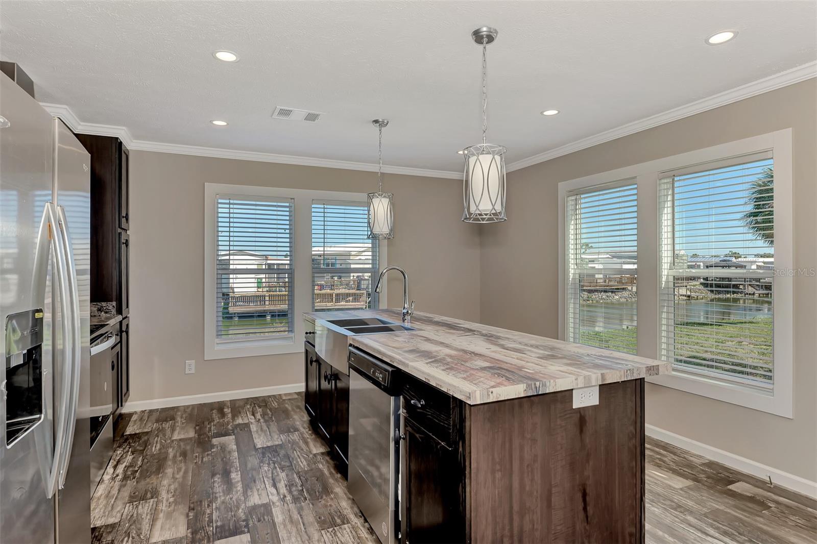 Image 14 of 70 For 1391 Flamingo Drive