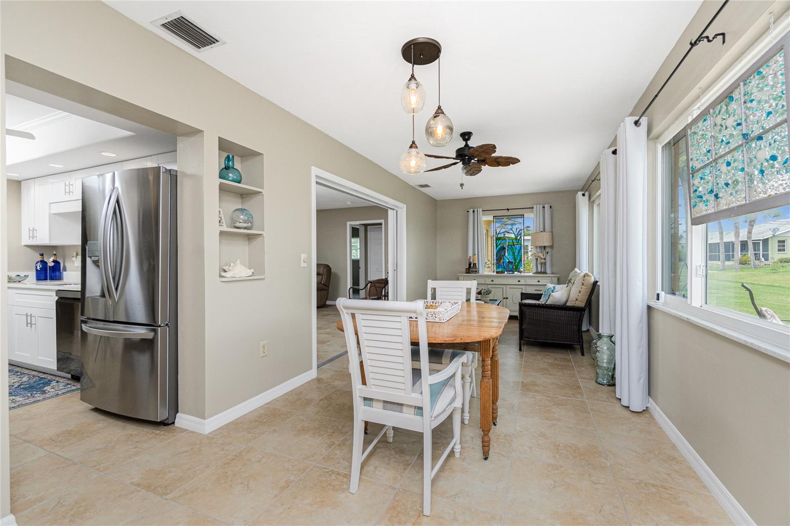 Image 13 of 45 For 1690 Elinor Place