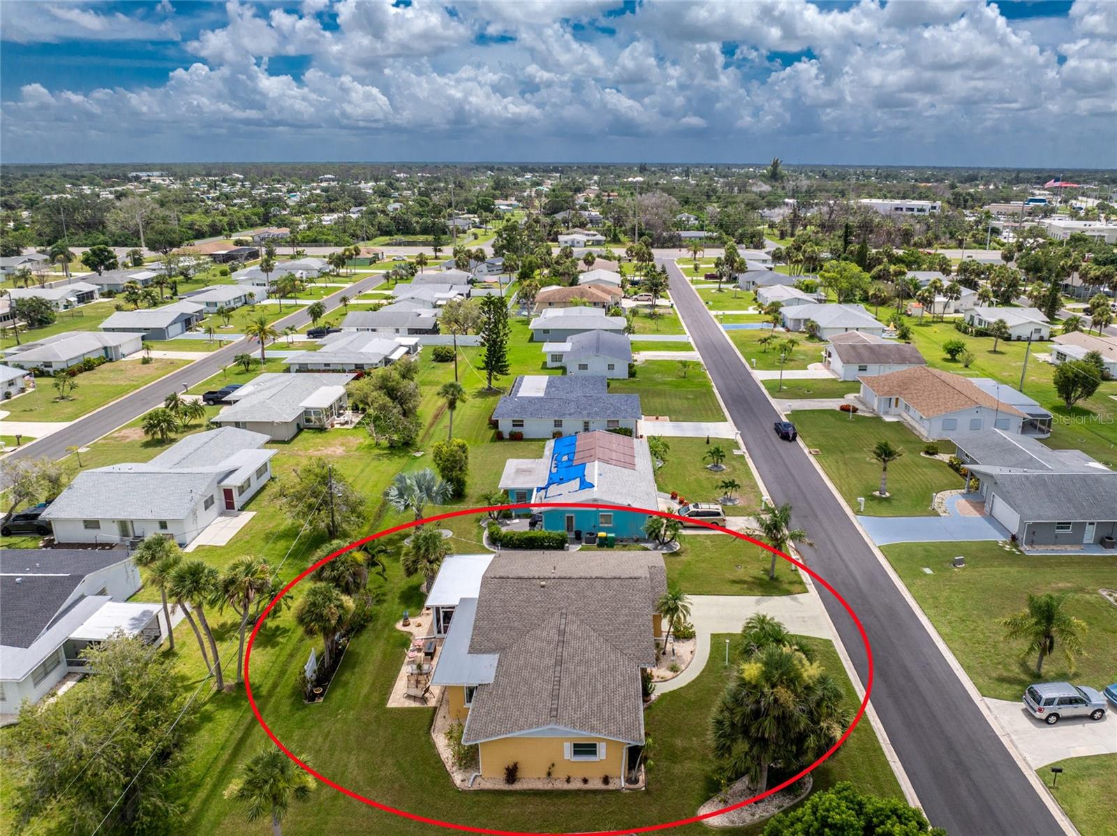 Image 37 of 45 For 1690 Elinor Place