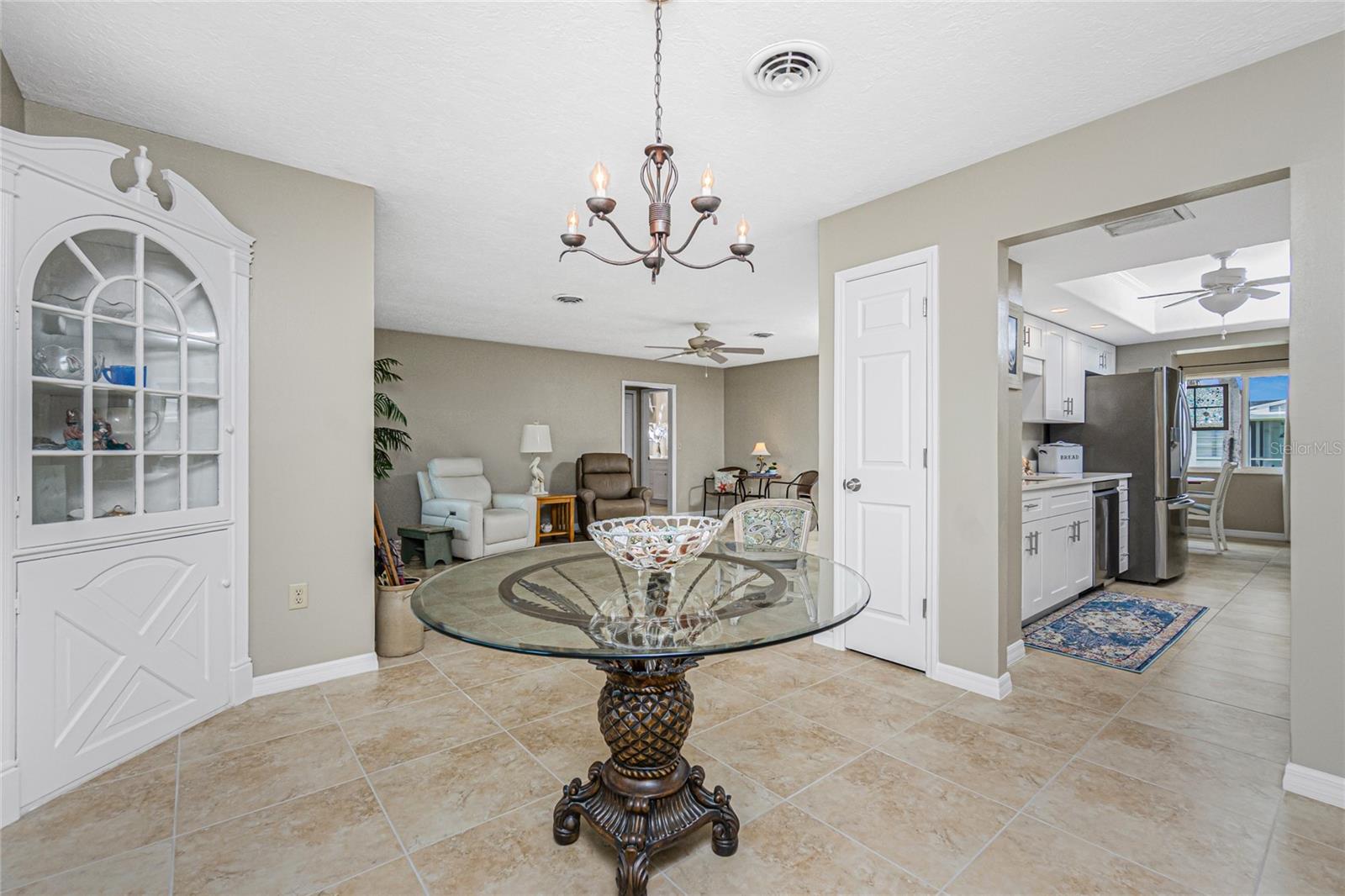 Image 7 of 45 For 1690 Elinor Place