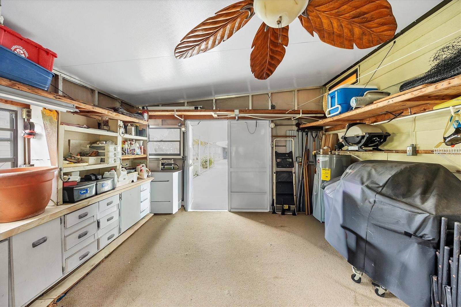 Image 33 of 47 For 806 Newbury Court