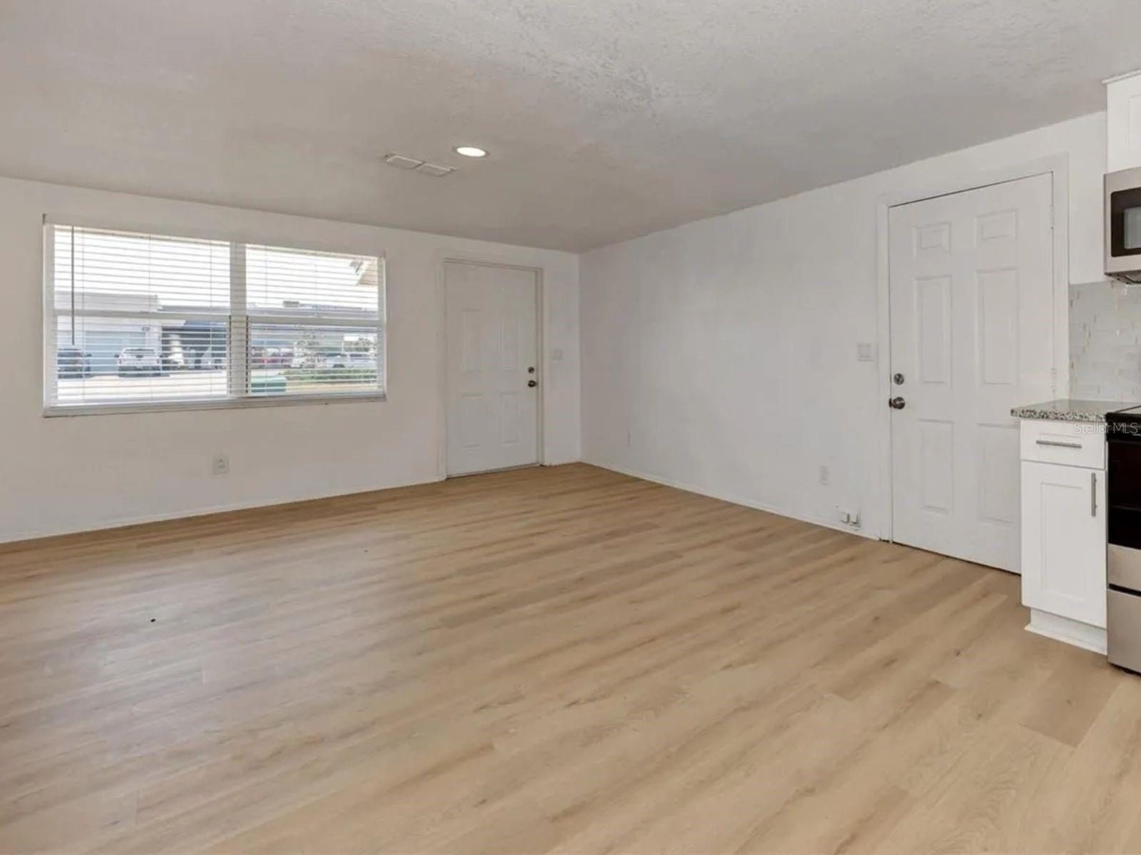Image 2 of 13 For 1601 Faust Drive B