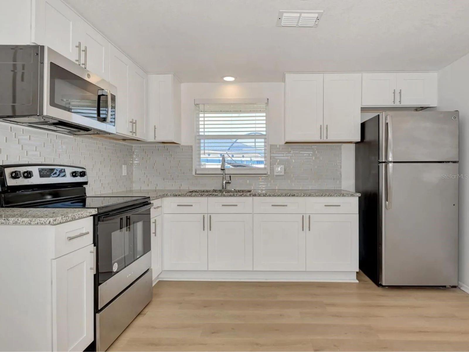 Image 3 of 13 For 1601 Faust Drive B