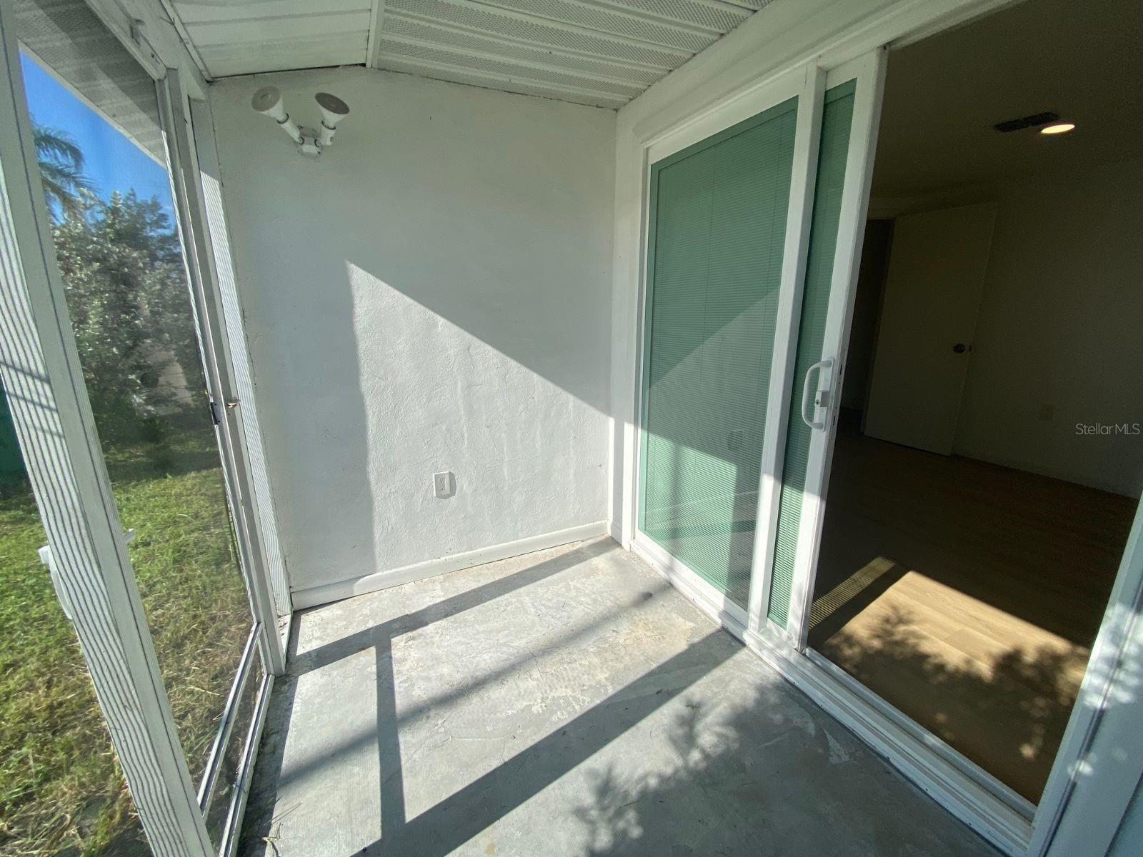 Image 8 of 13 For 1601 Faust Drive B