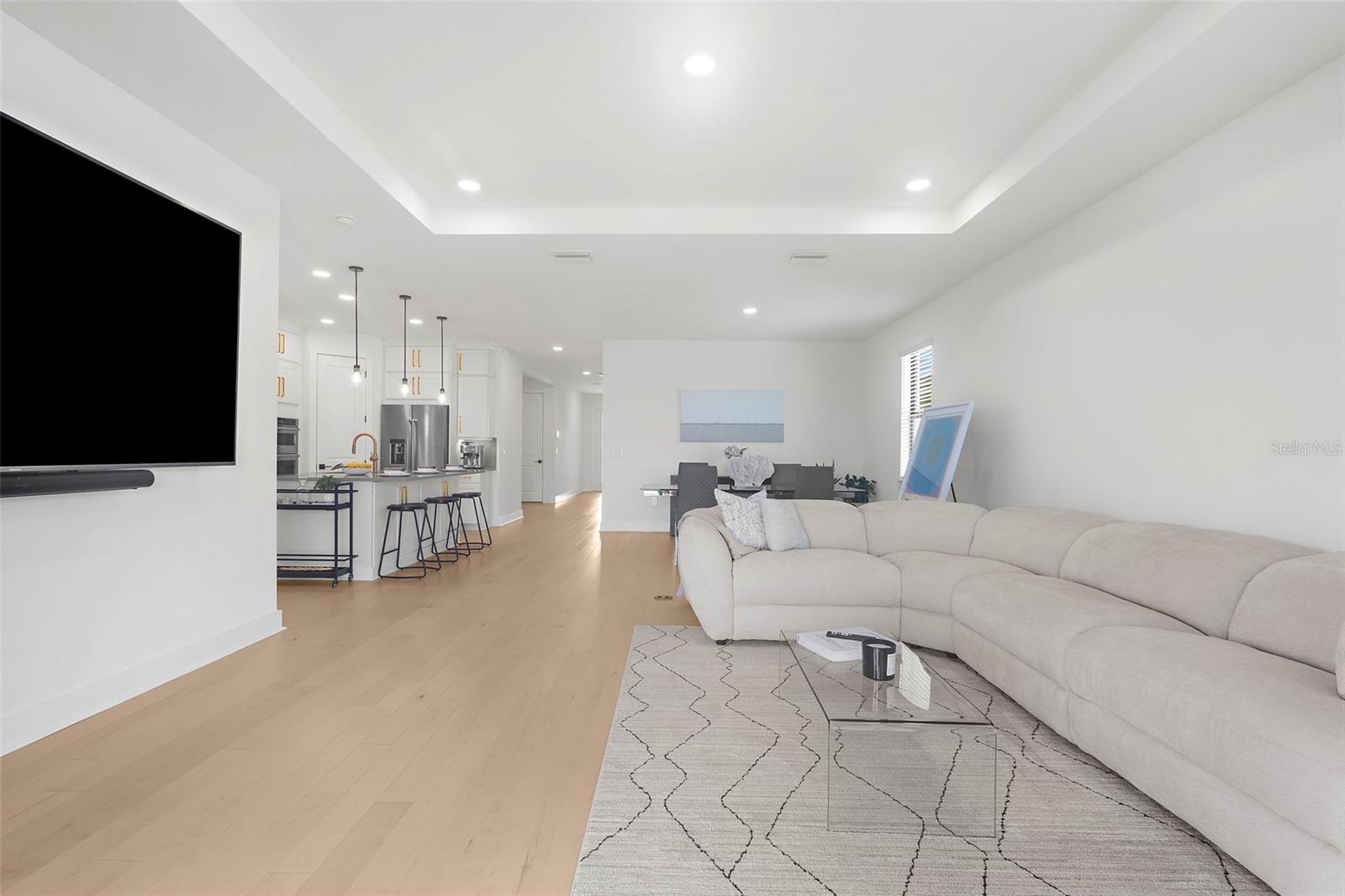 Image 12 of 48 For 18881 Daybreak Drive