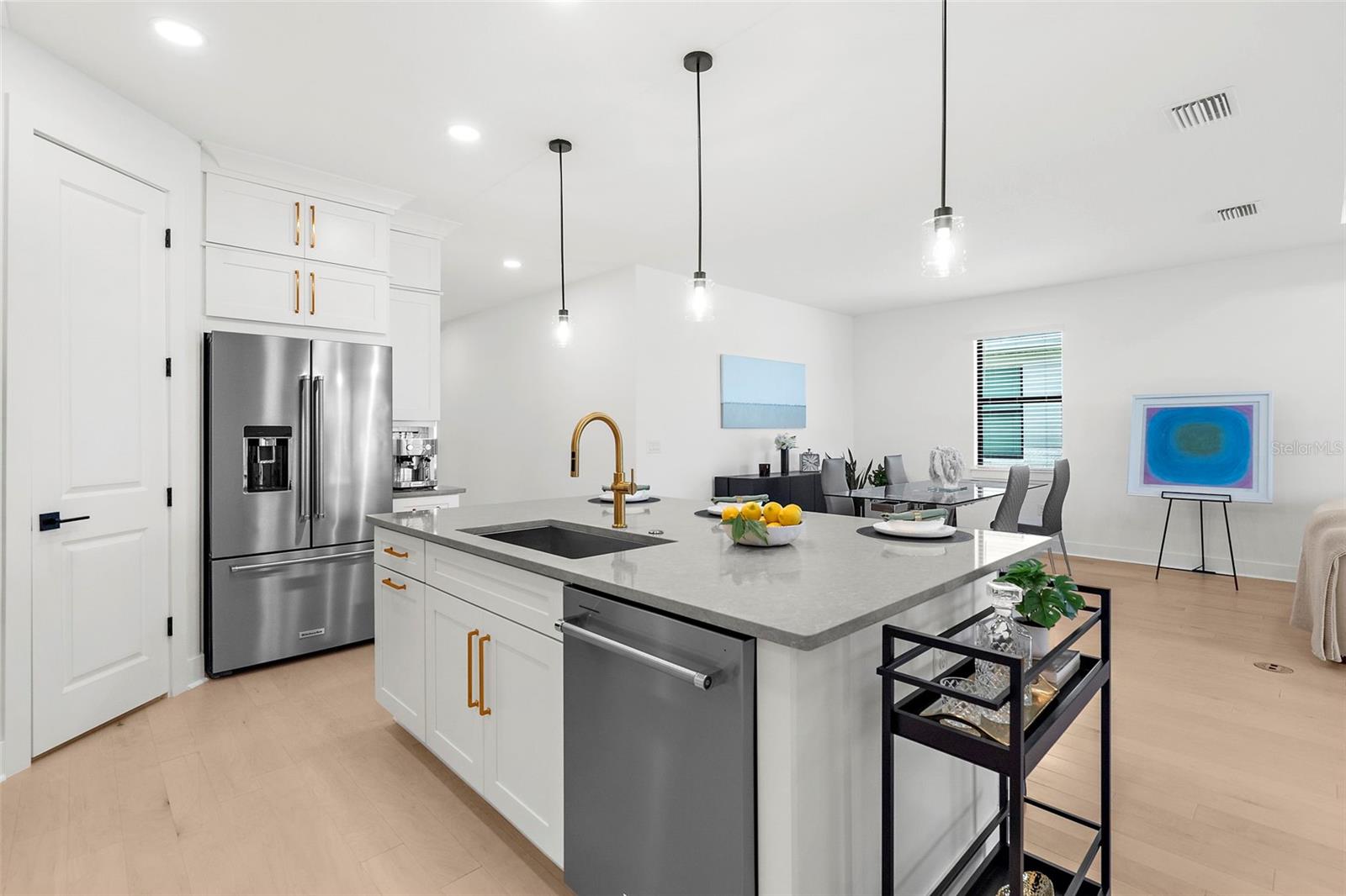Image 16 of 48 For 18881 Daybreak Drive