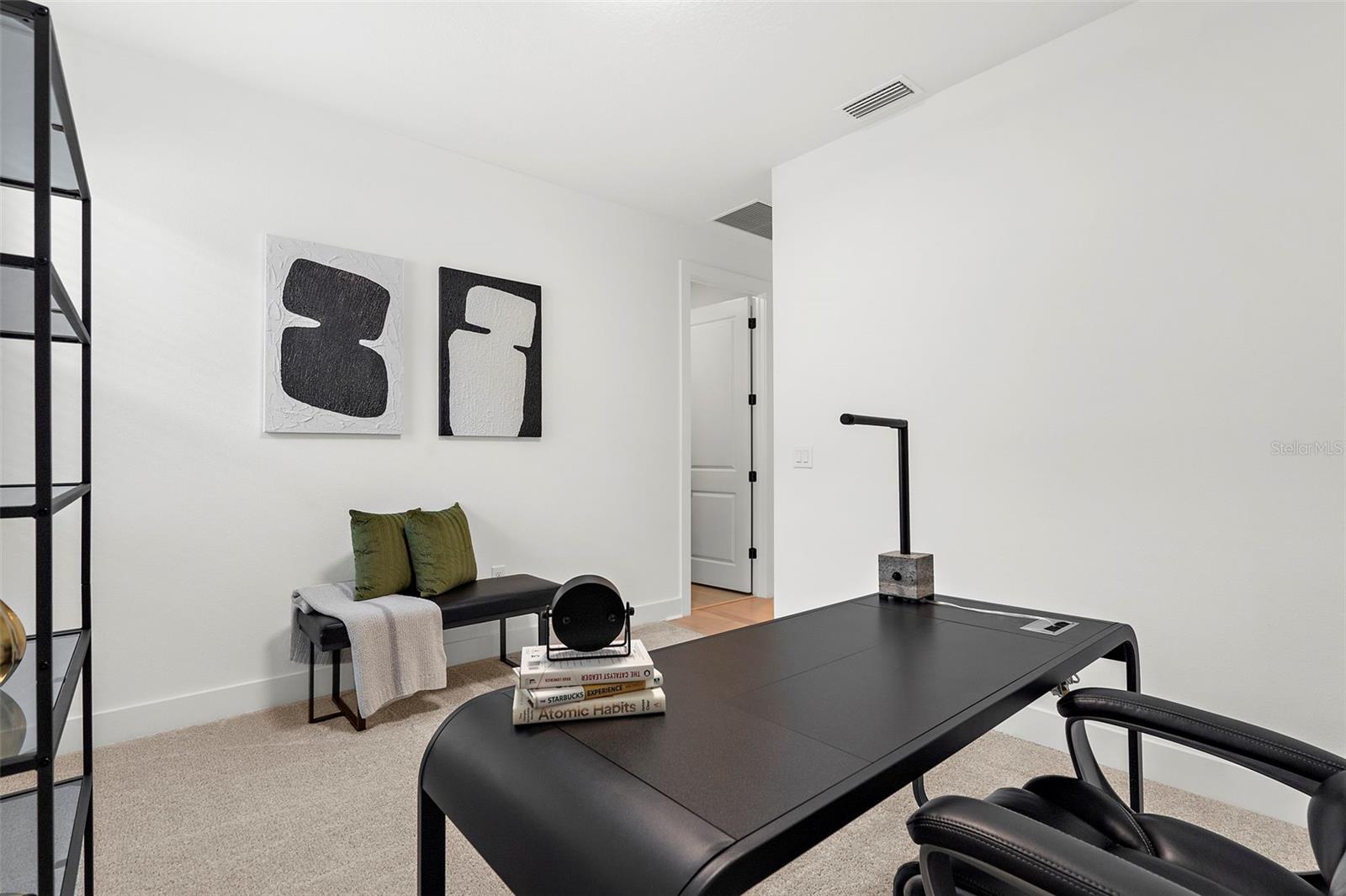 Image 25 of 48 For 18881 Daybreak Drive