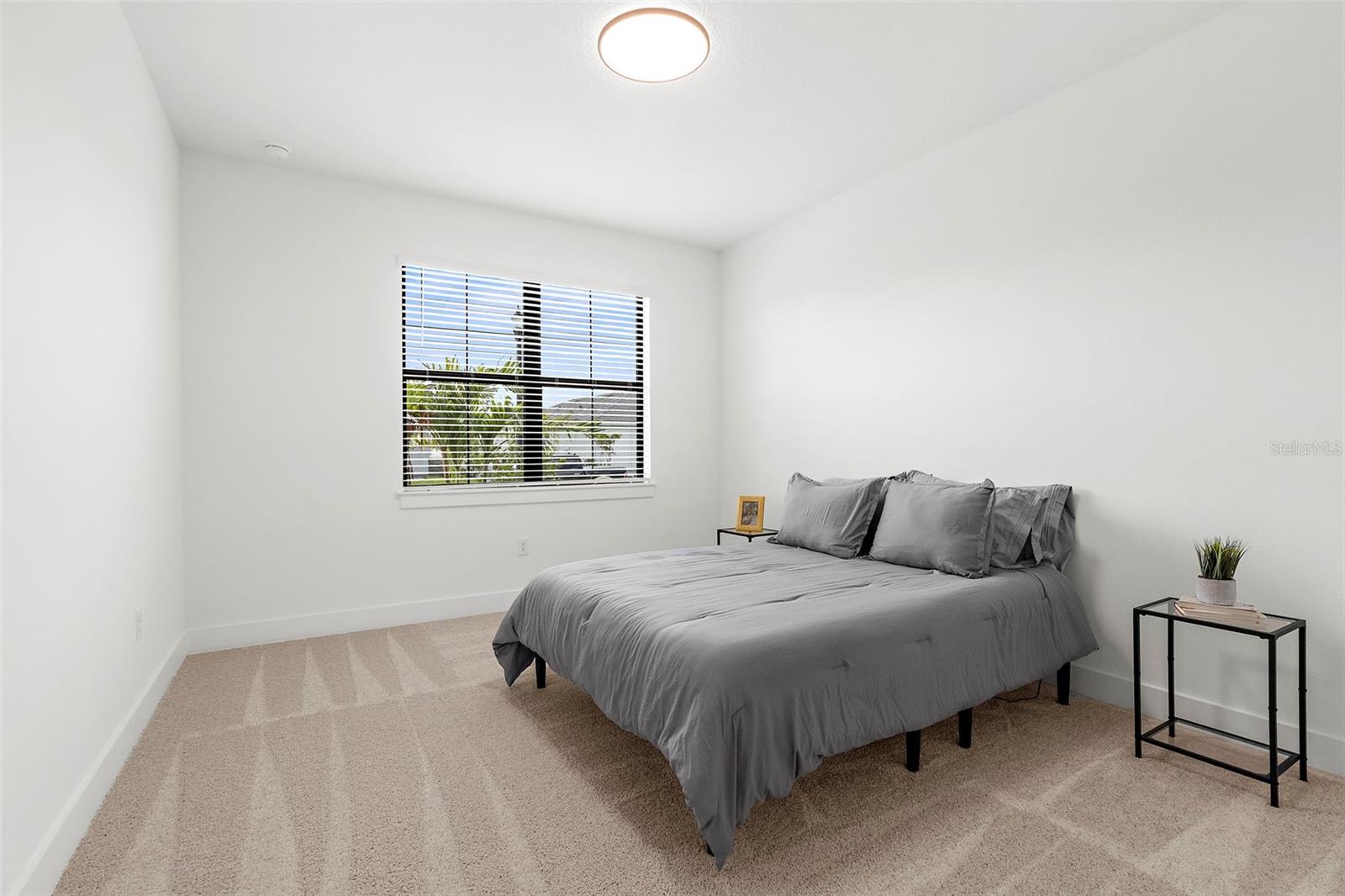 Image 26 of 48 For 18881 Daybreak Drive
