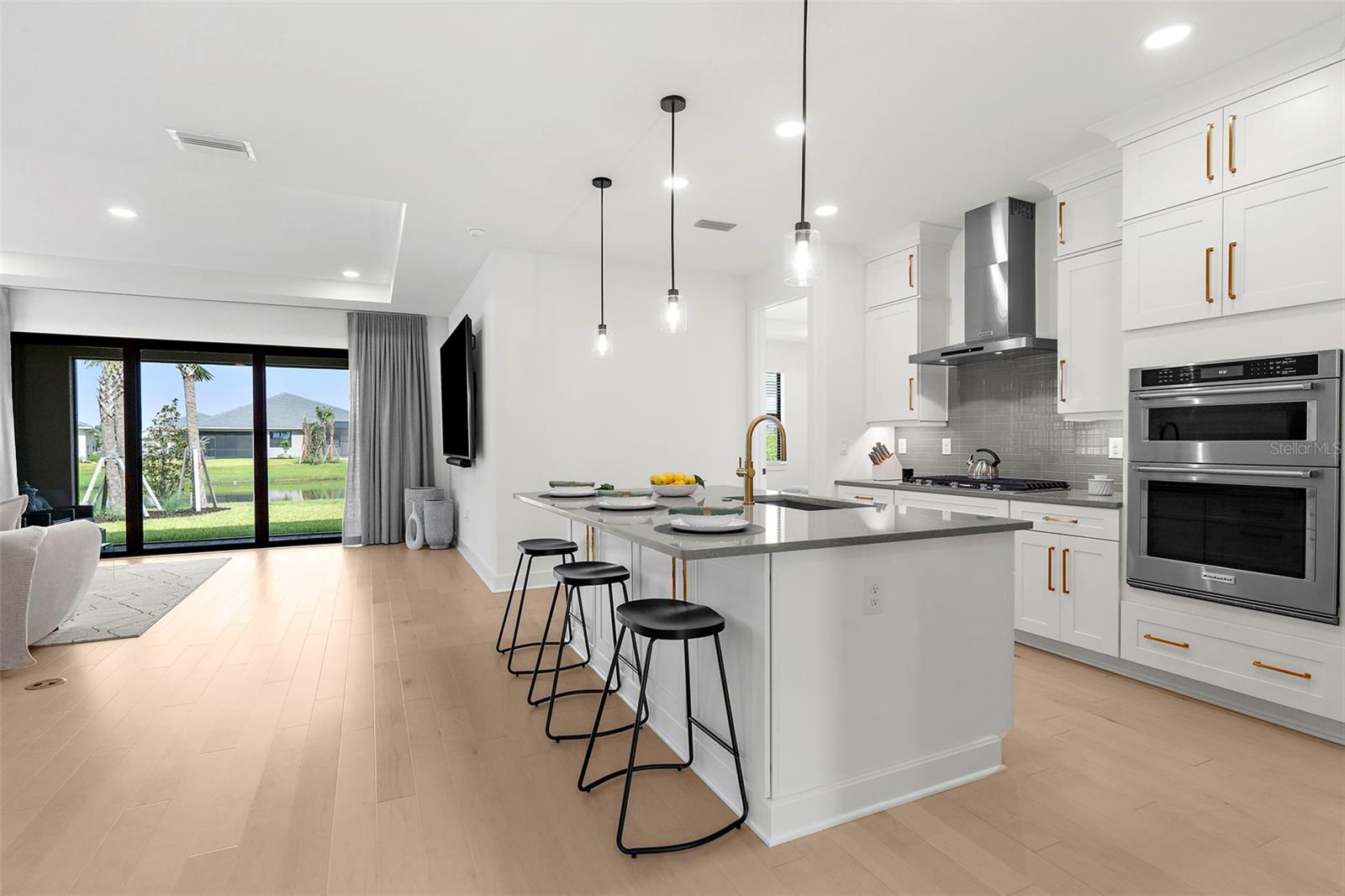 Image 3 of 48 For 18881 Daybreak Drive