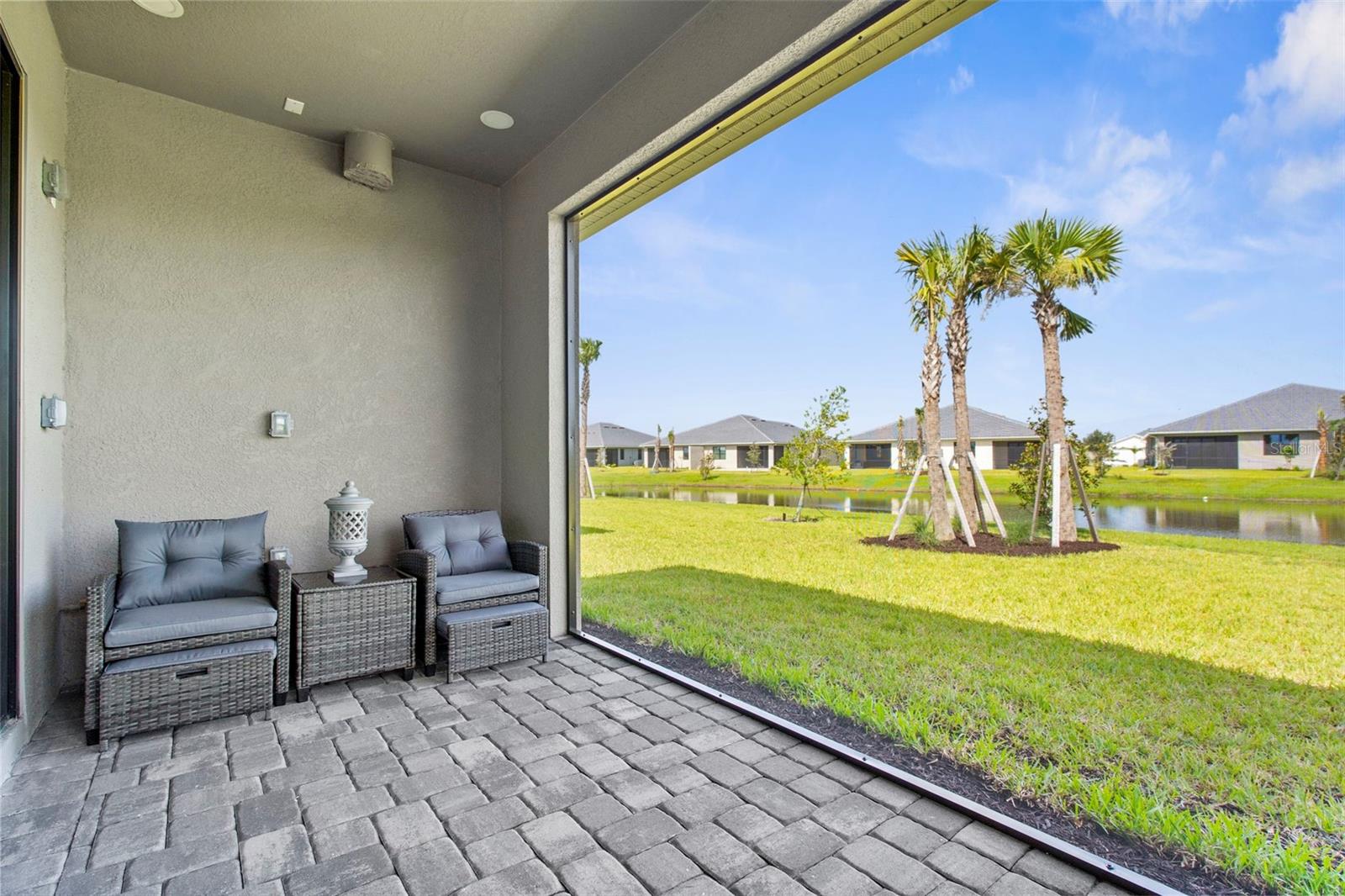 Image 30 of 48 For 18881 Daybreak Drive