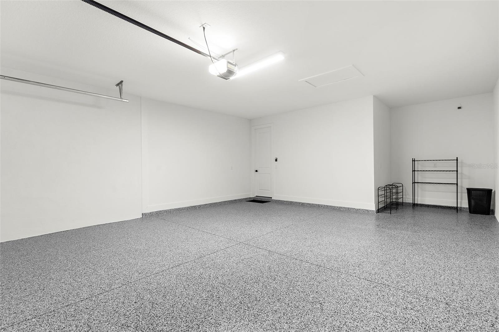 Image 32 of 48 For 18881 Daybreak Drive