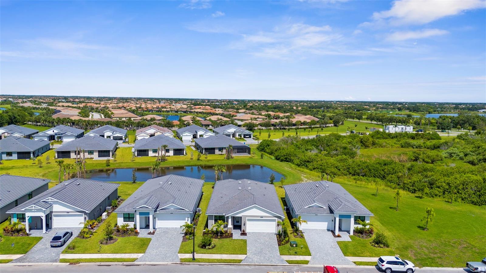 Image 7 of 48 For 18881 Daybreak Drive