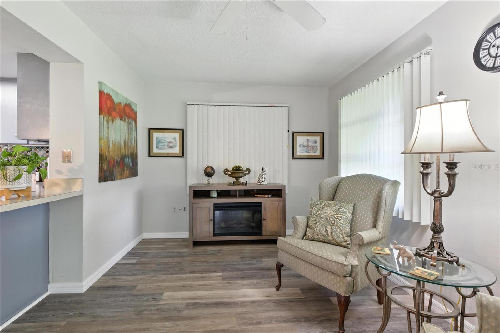 Image 19 of 42 For 1042 Malay Terrace Nw