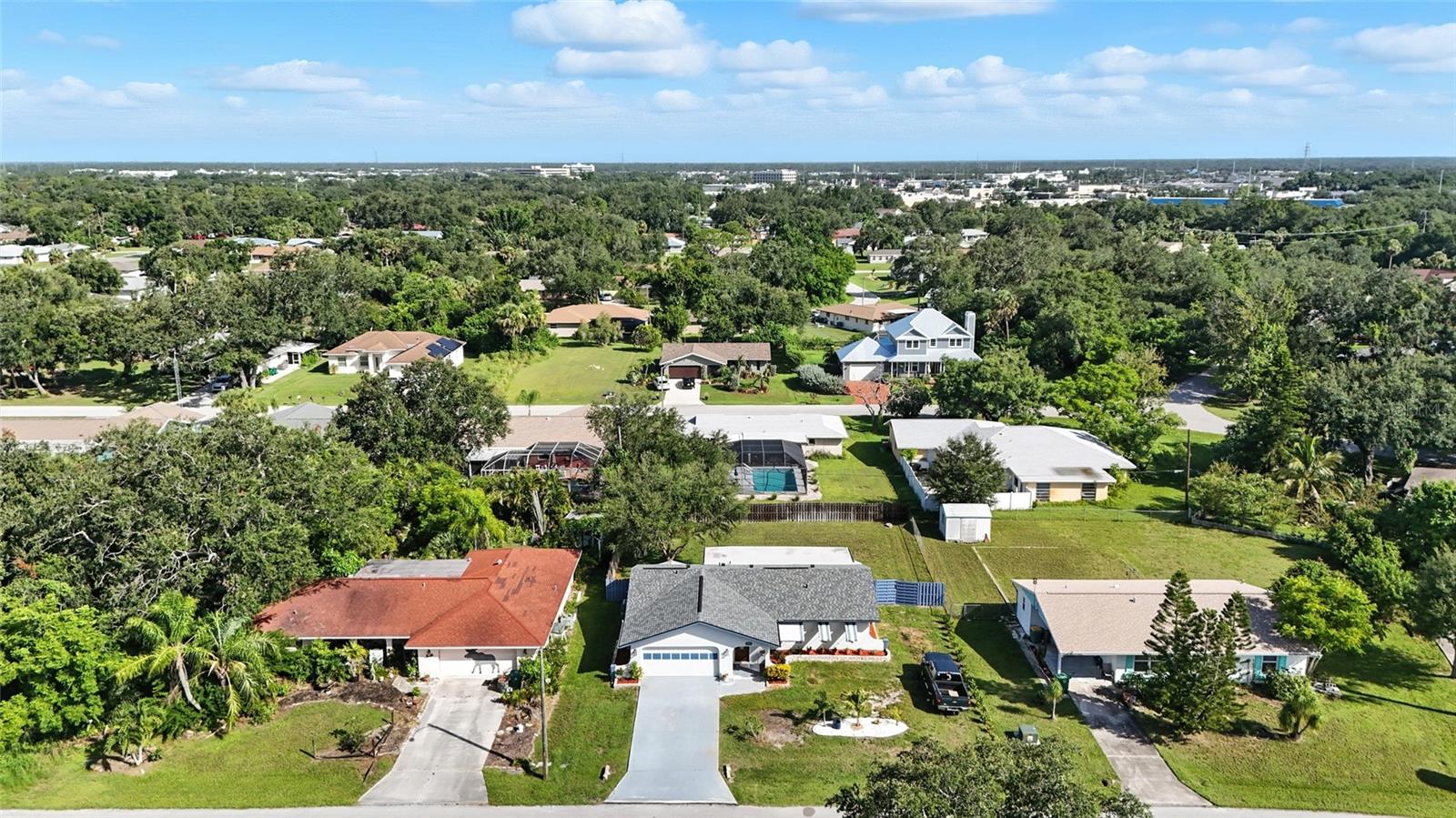 Image 41 of 42 For 1042 Malay Terrace Nw