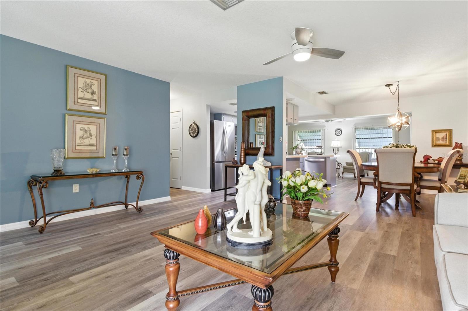 Image 7 of 42 For 1042 Malay Terrace Nw
