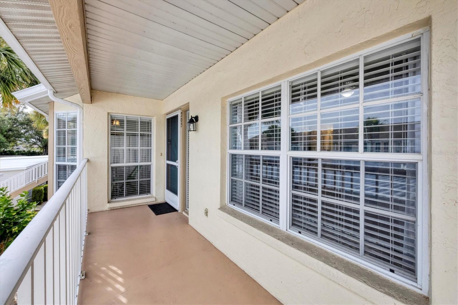 Image 4 of 40 For 204 Silver Lake Drive 205
