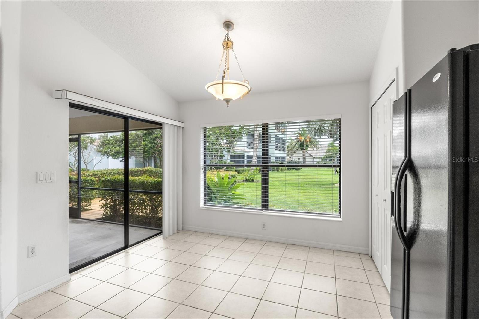 Image 18 of 63 For 219 Inlets Boulevard 219