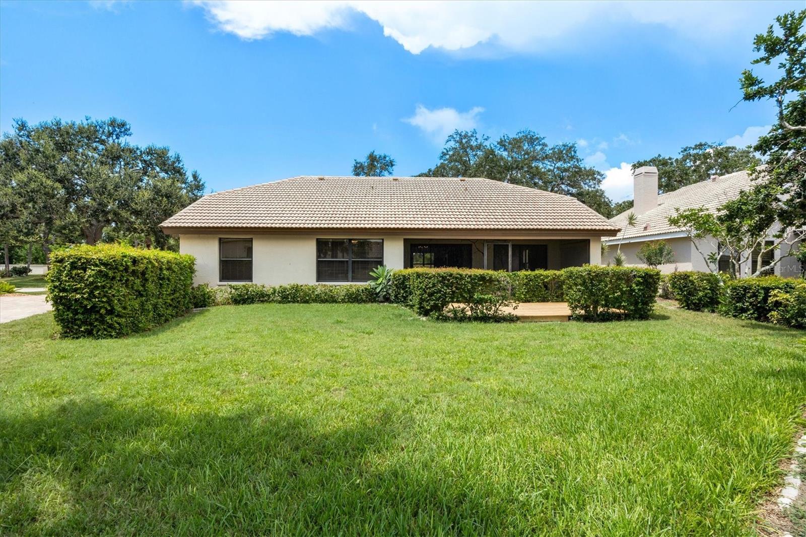 Image 40 of 63 For 219 Inlets Boulevard 219