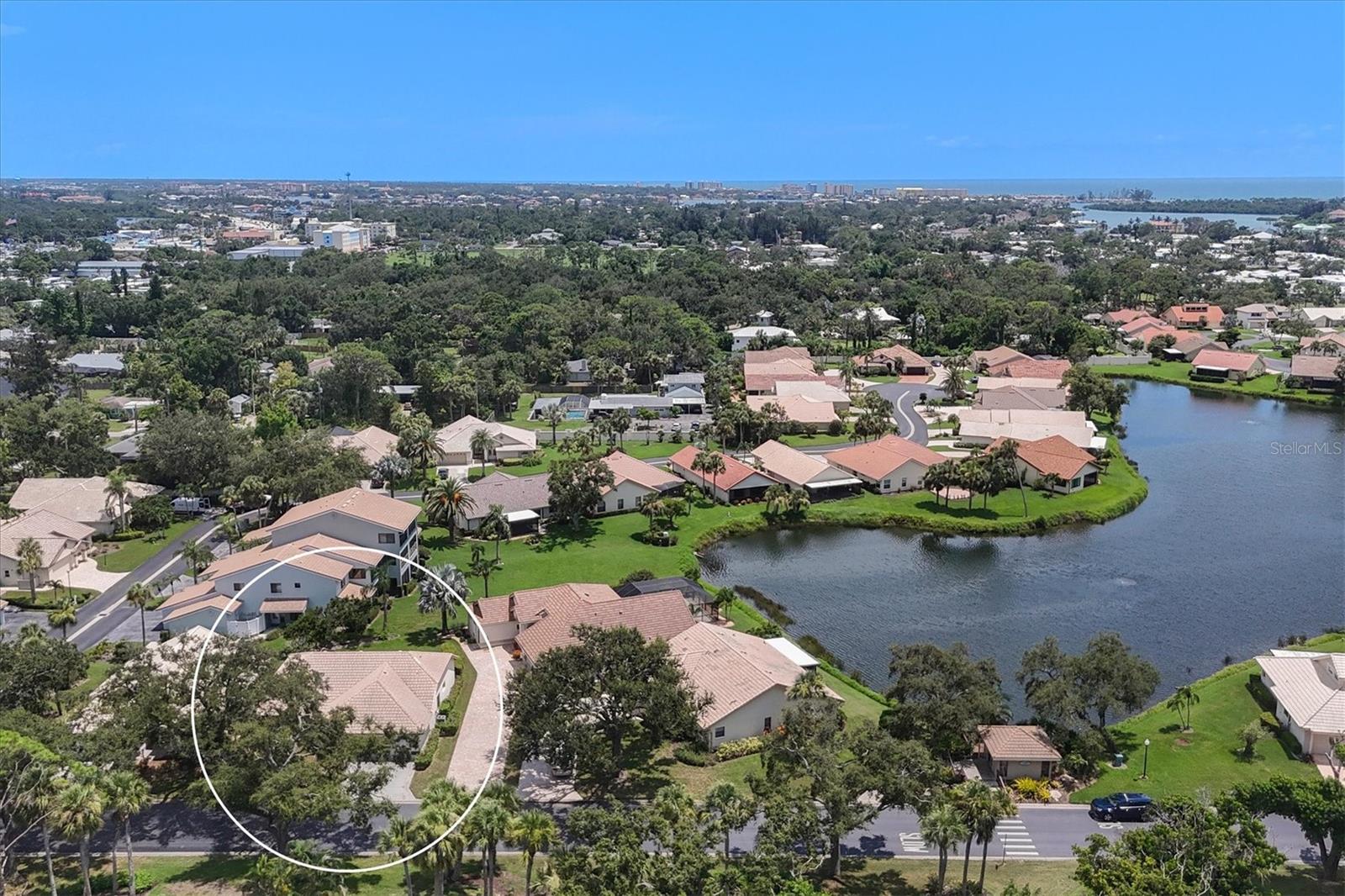 Image 44 of 63 For 219 Inlets Boulevard 219