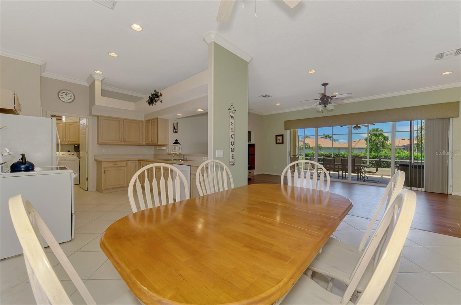Image 22 of 62 For 7095 Lake Drive