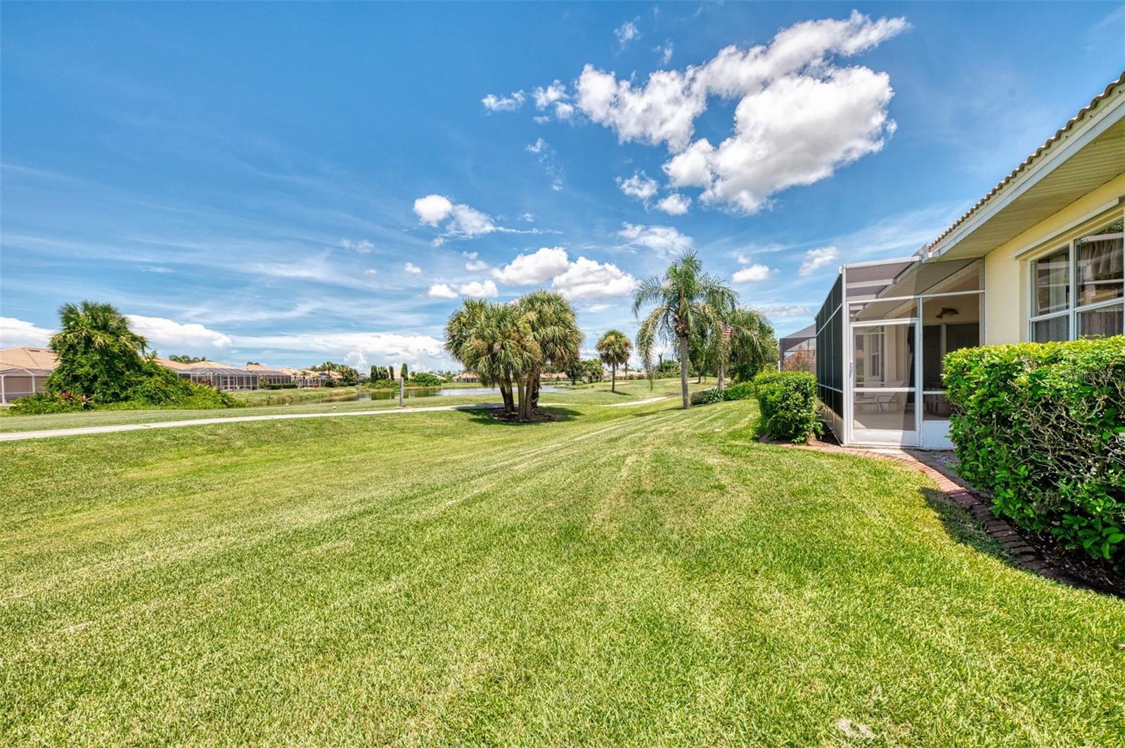 Image 46 of 62 For 7095 Lake Drive