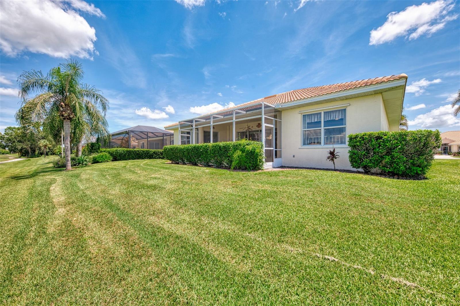 Image 47 of 62 For 7095 Lake Drive