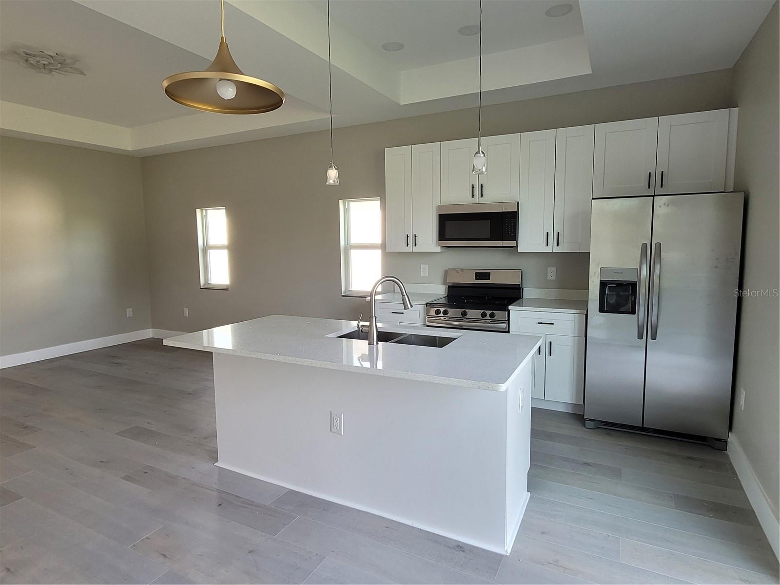 Image 2 of 31 For 1 Davit Court