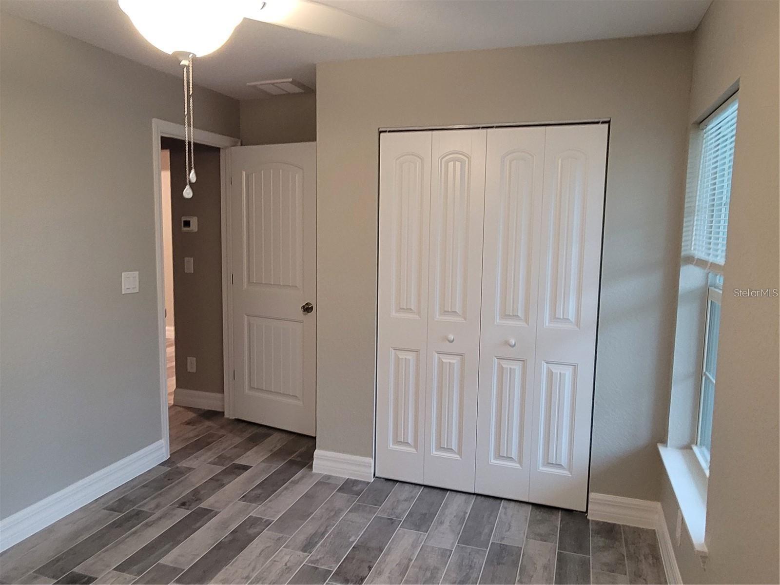 Image 22 of 31 For 1 Davit Court