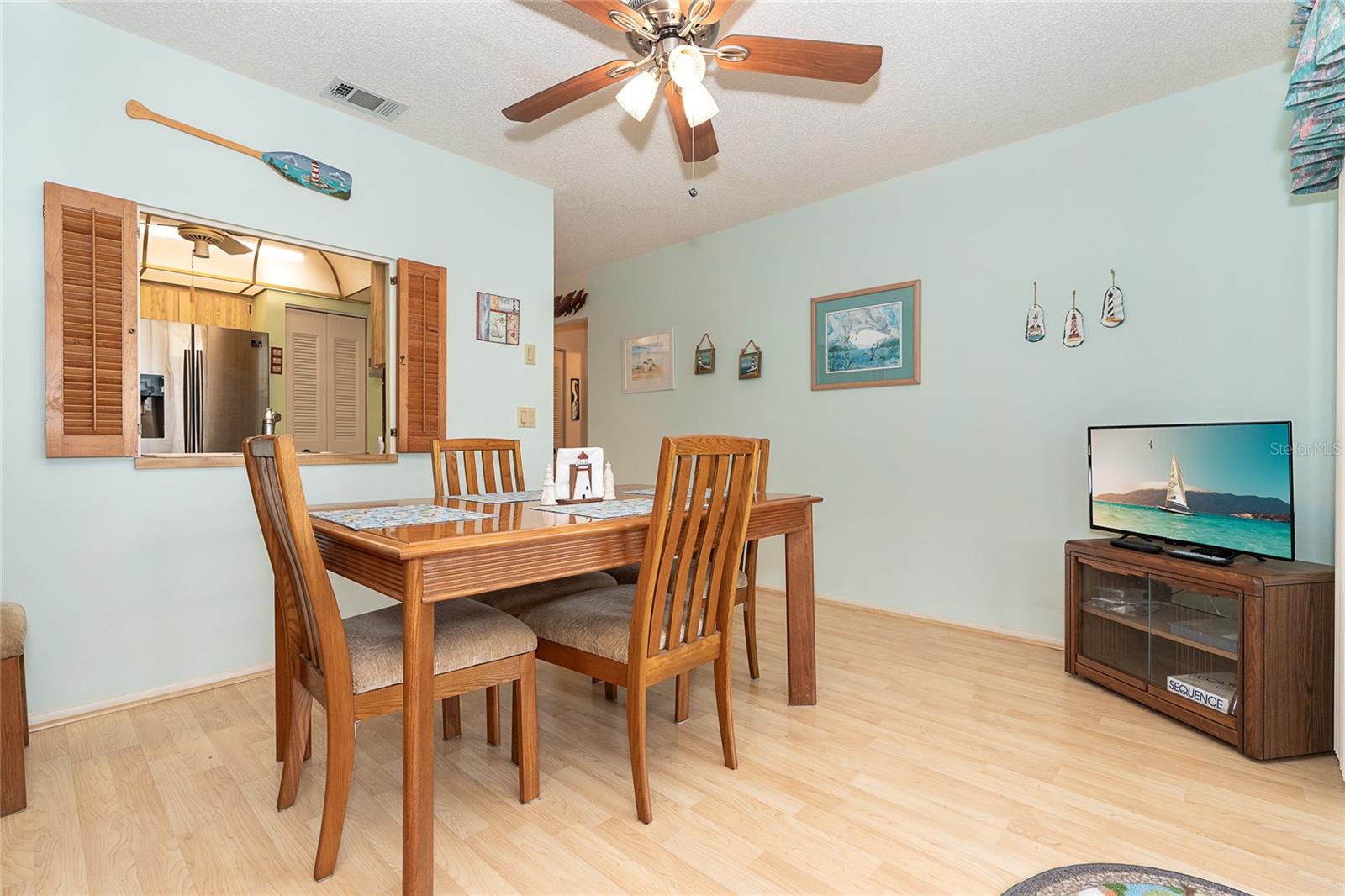 Image 8 of 38 For 208 High Point Drive 208b