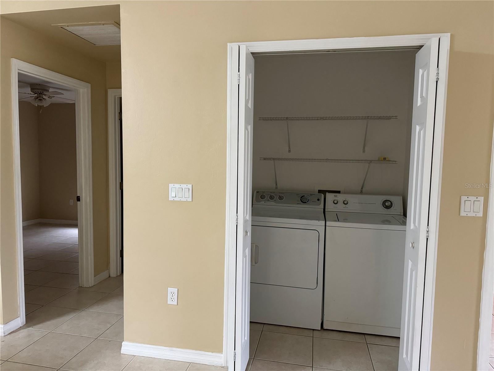 Image 9 of 17 For 2110 Redmond Street