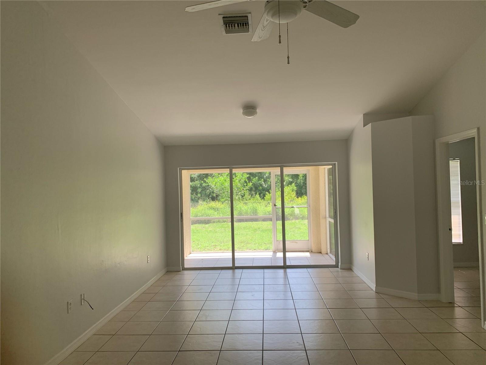 Image 4 of 18 For 2112 Redmond Street