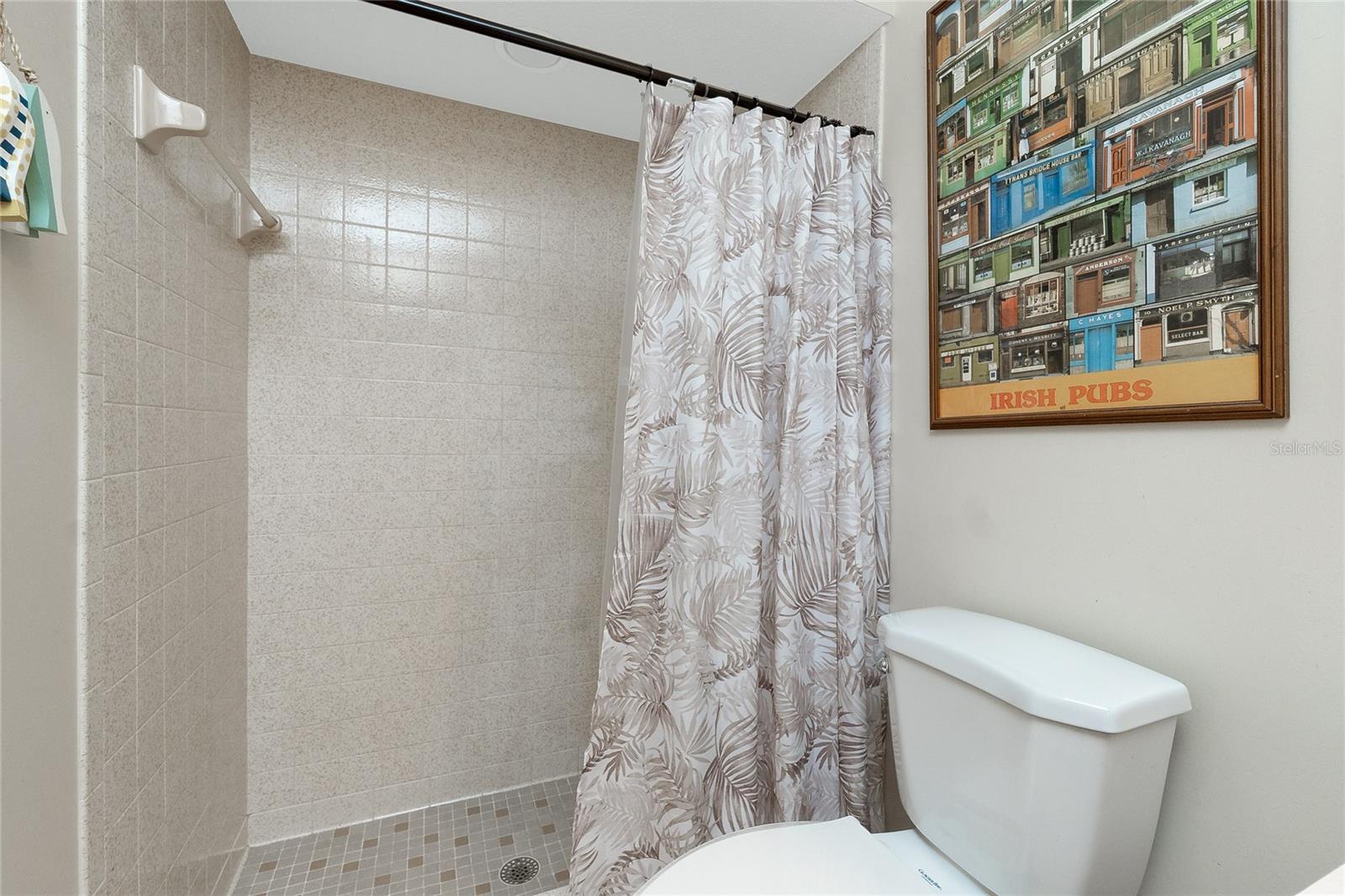 Image 16 of 52 For 2490 10th Street