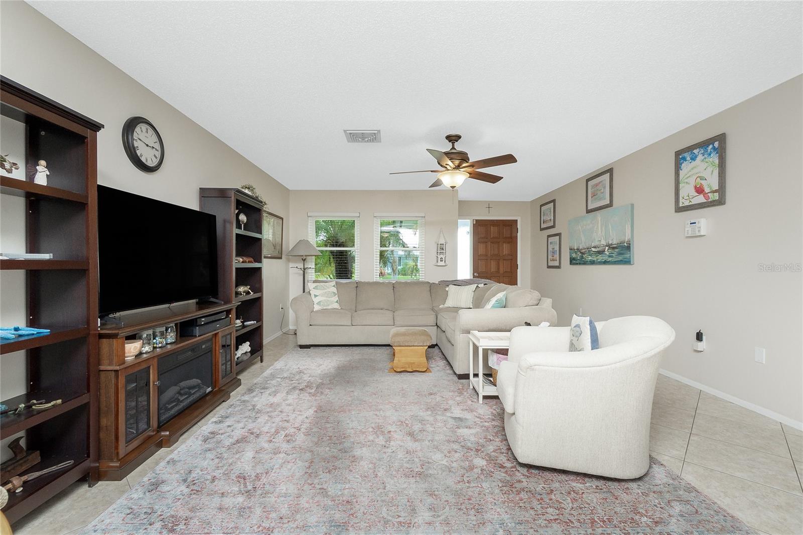 Image 5 of 52 For 2490 10th Street