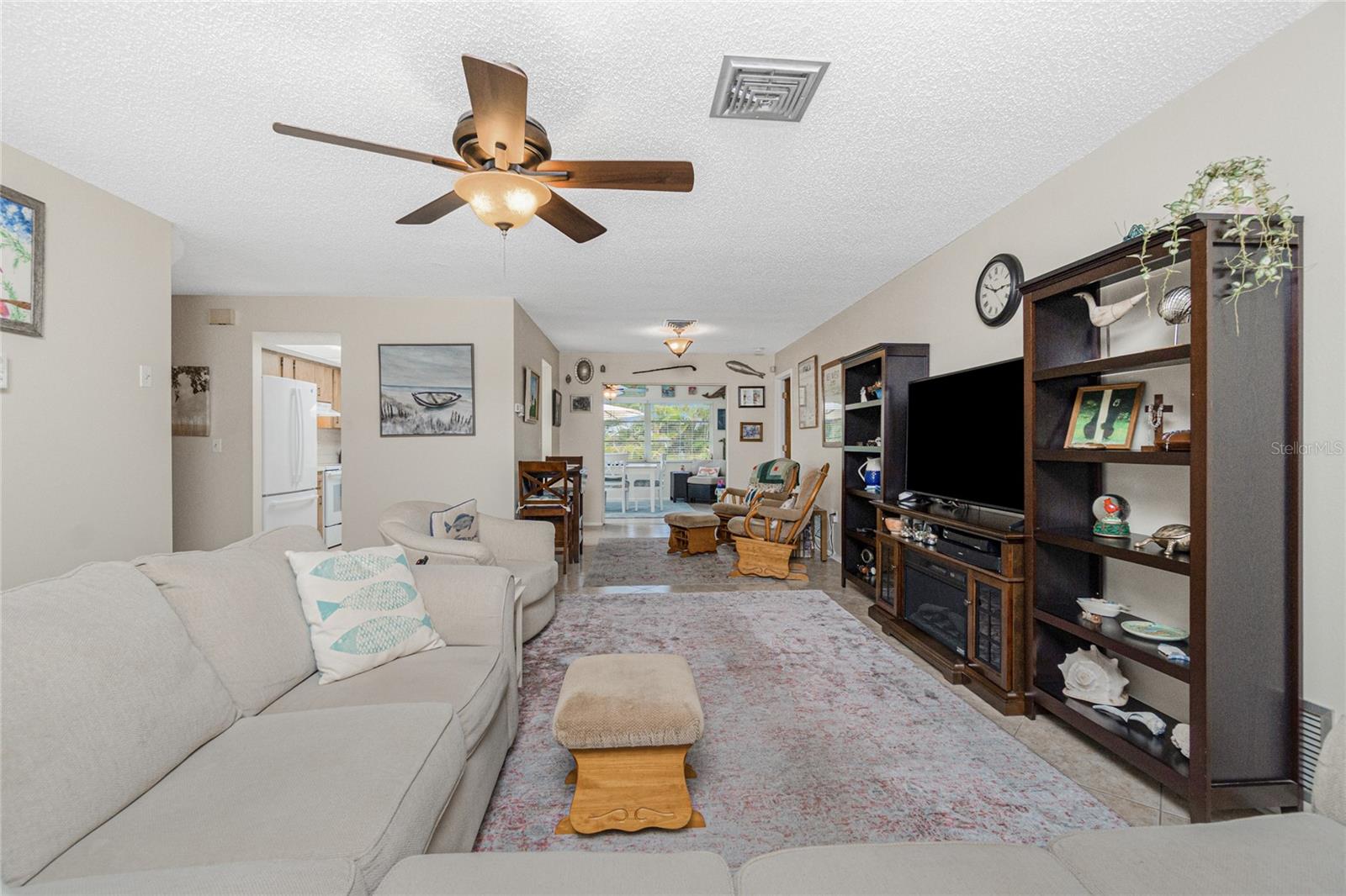 Image 7 of 52 For 2490 10th Street