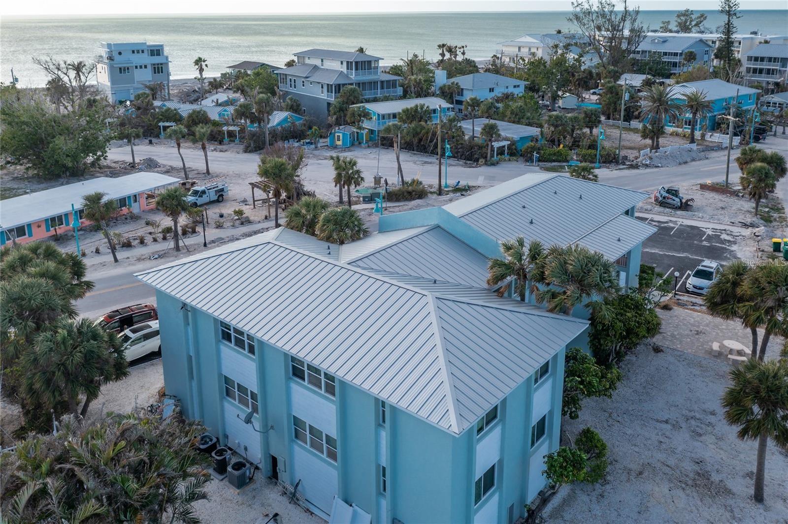 Image 15 of 21 For 1285 Gulf Boulevard 4