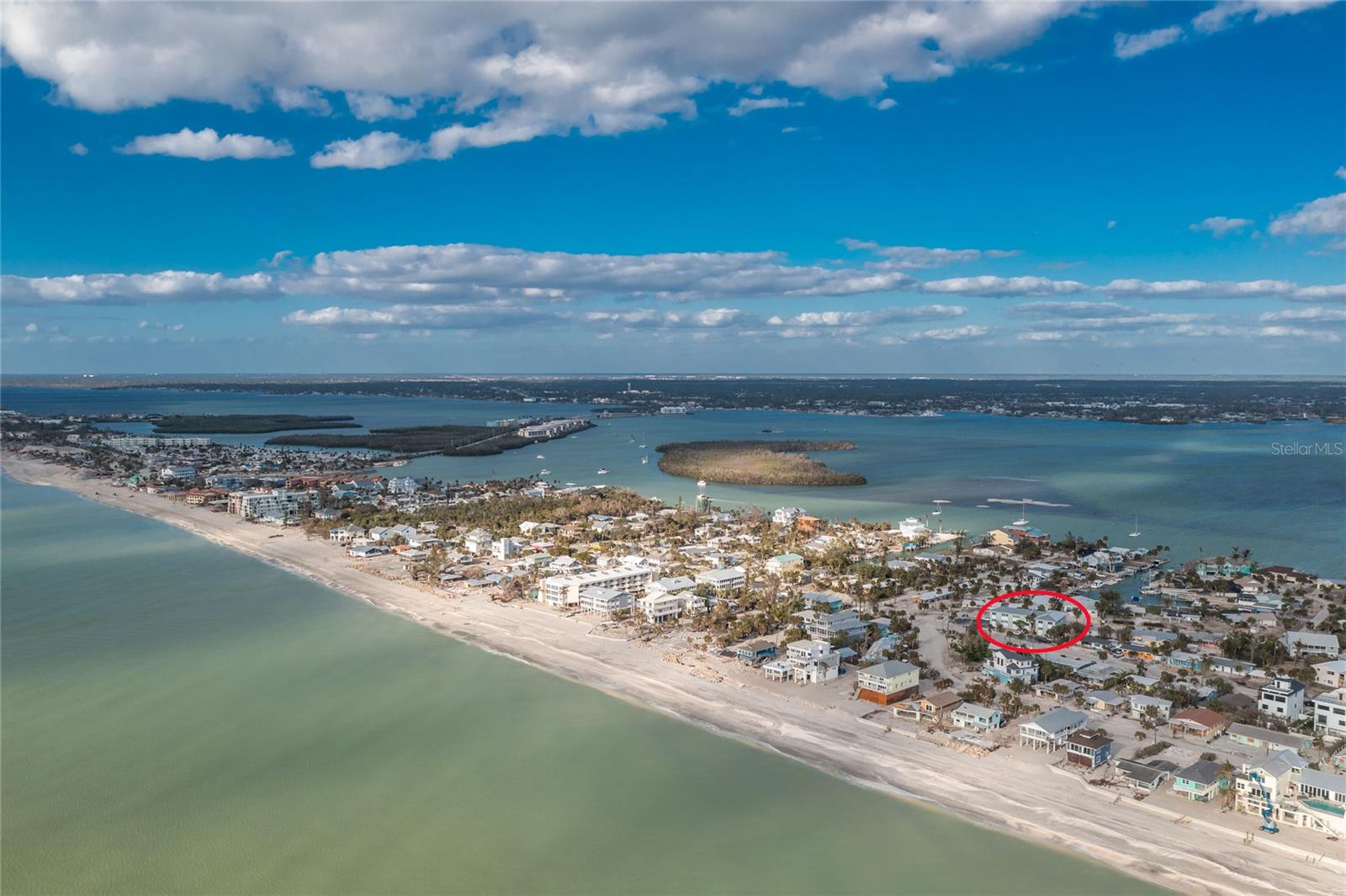Image 18 of 21 For 1285 Gulf Boulevard 4