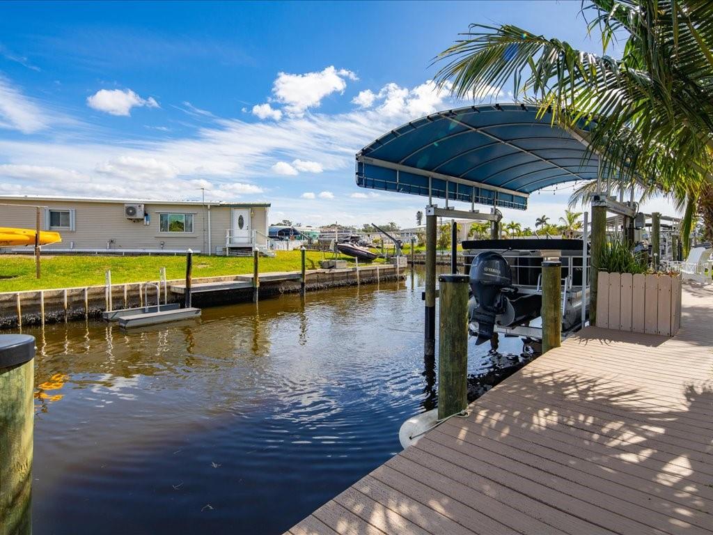 Image 18 of 39 For 24536 Dolphin Street
