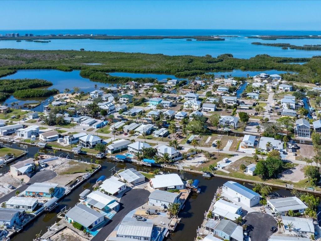 Image 27 of 39 For 24536 Dolphin Street