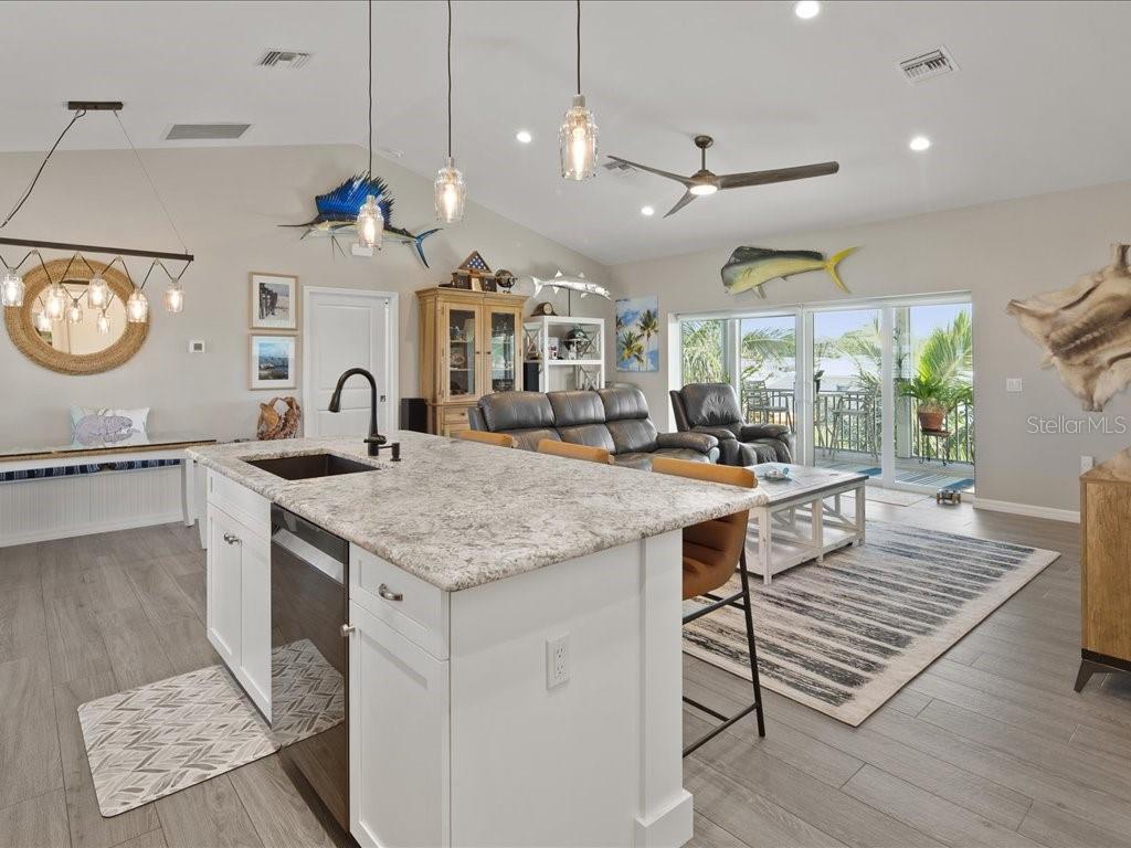 Image 8 of 39 For 24536 Dolphin Street