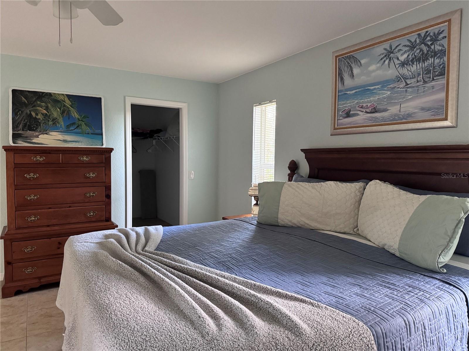 Image 19 of 24 For 208 Jennifer Drive