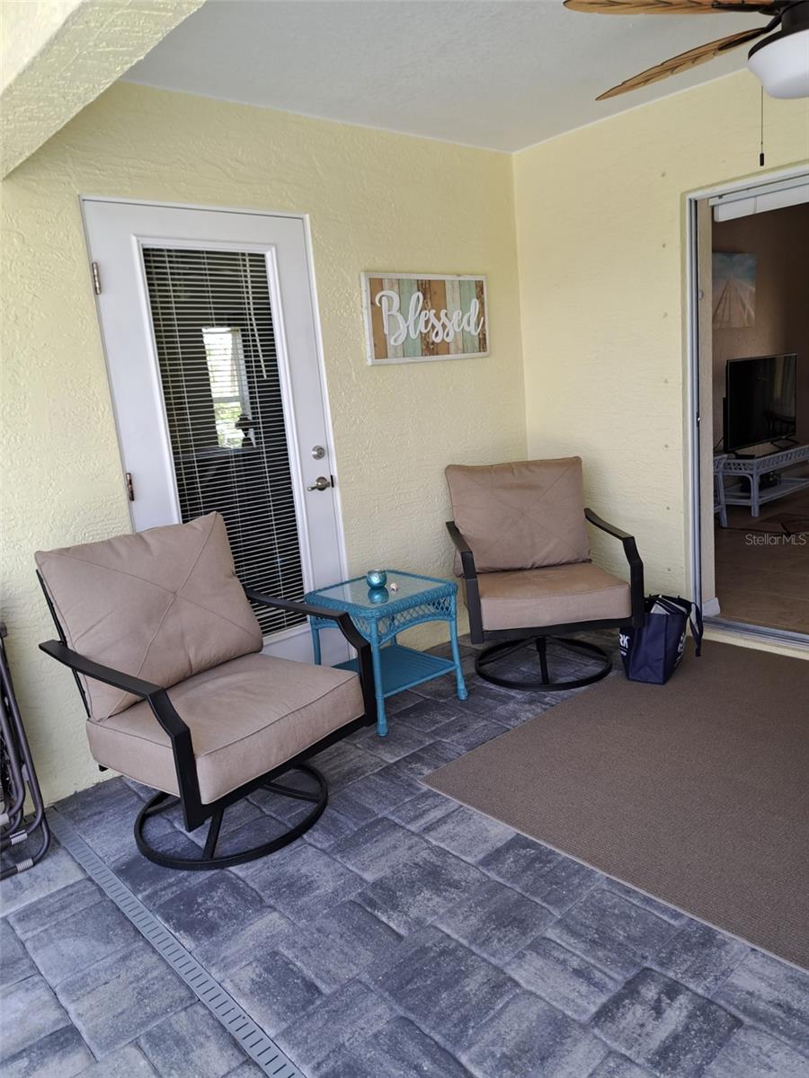 Image 4 of 24 For 208 Jennifer Drive