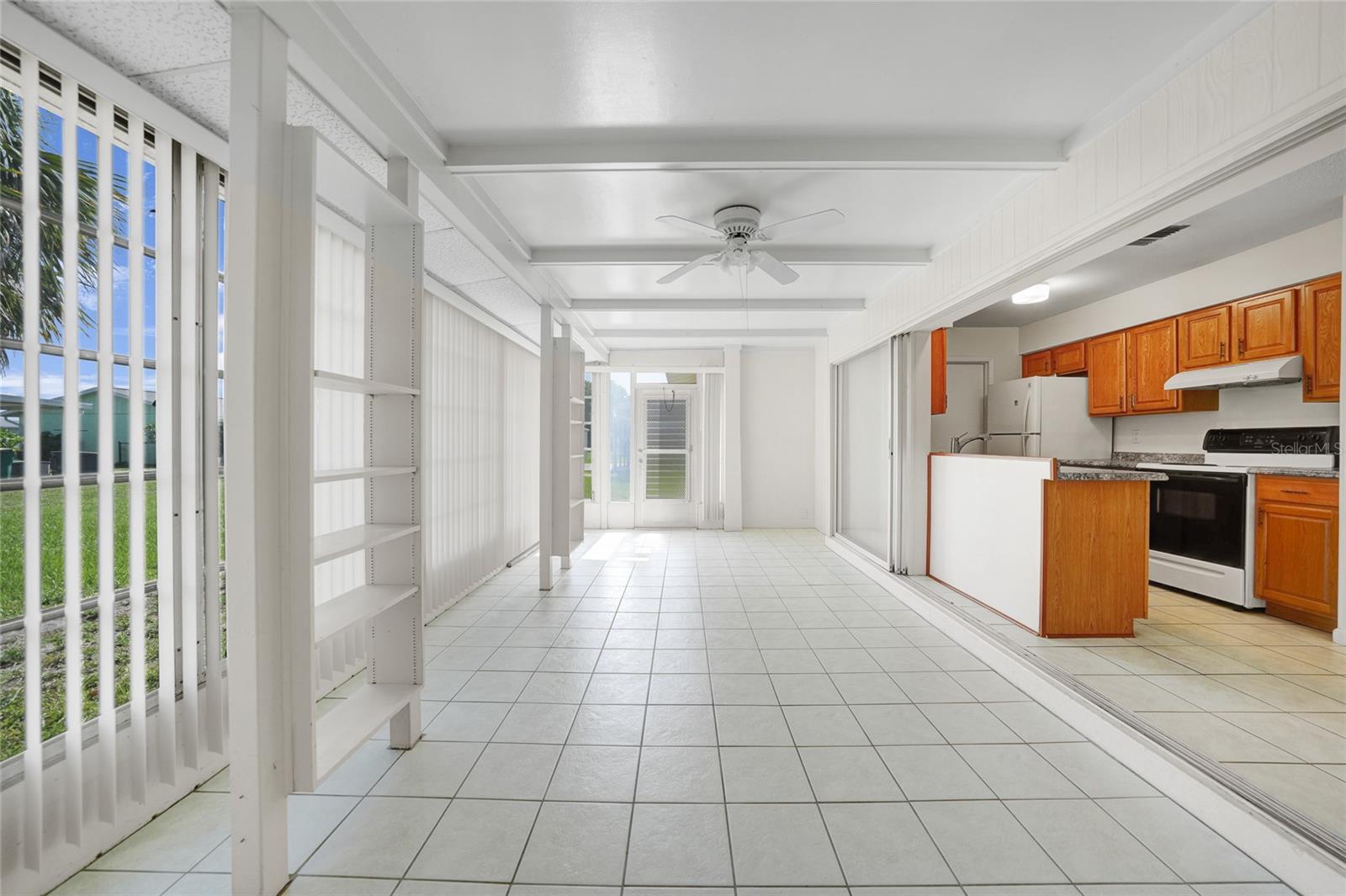 Image 22 of 41 For 13476 Newport Avenue