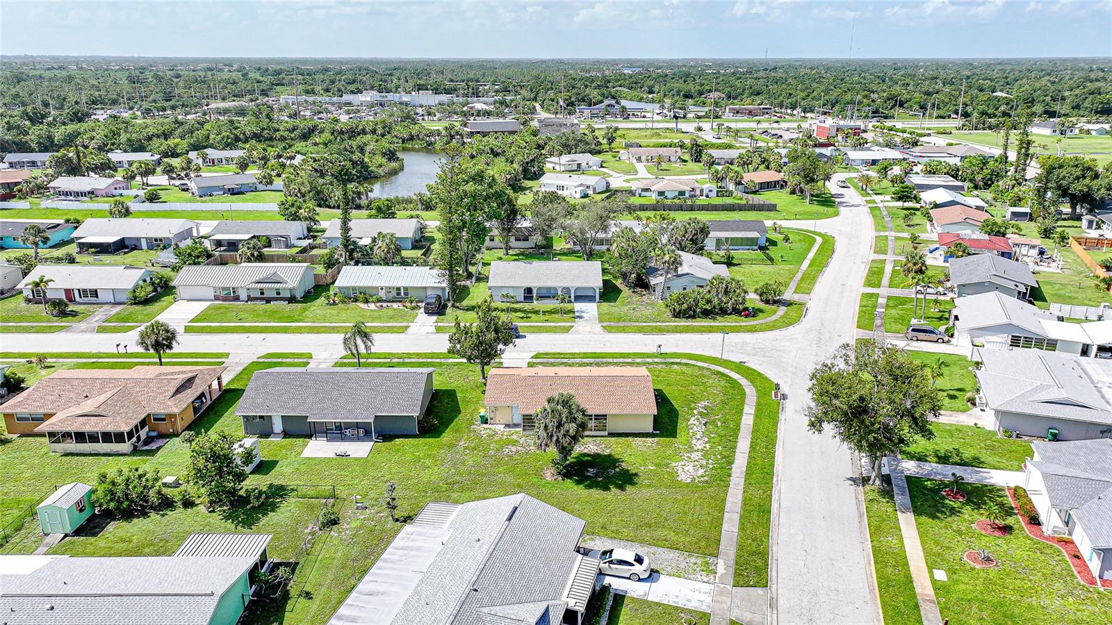 Image 9 of 41 For 13476 Newport Avenue